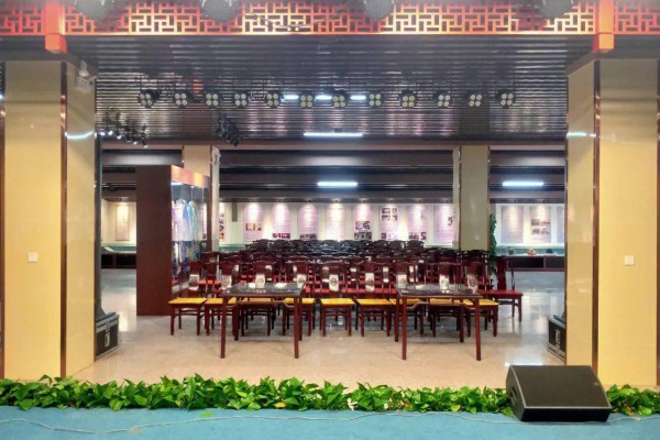 高铁后,来重庆北站享受一场深度按摩 高铁后,来重庆北站享受一场深度按摩